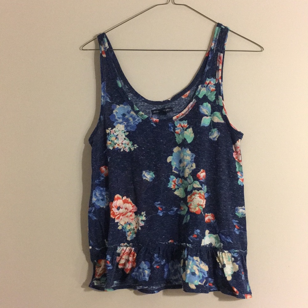 Navy floral American Eagle top